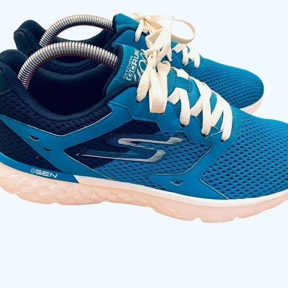 Women's Skechers Go Run 400 5 Generation Training shoe blue teal size Women's 10 - Picture 2 of 9